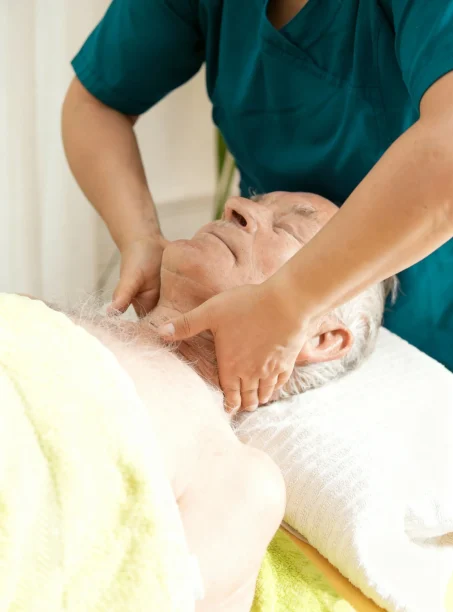 Indische Kopfmassage